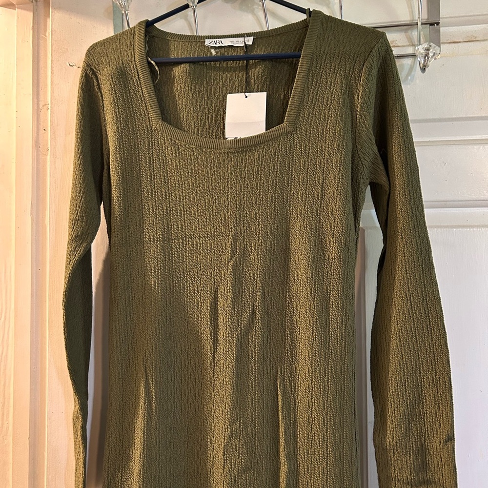 Zara Olive Green Long Sleeve Ribbed Maxi Dress - Picture 2 of 3